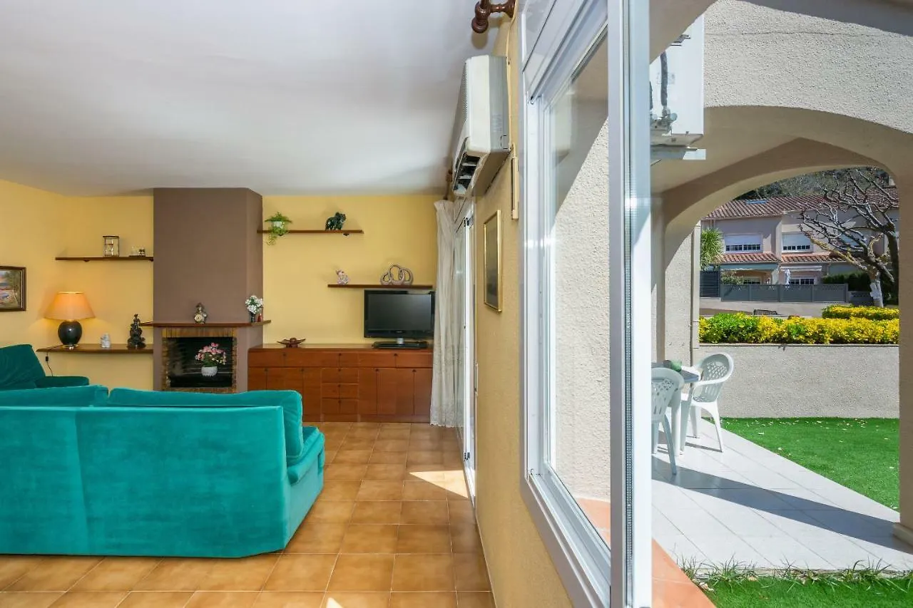 Homeholidaysrentals Moonlight Santa Susanna España