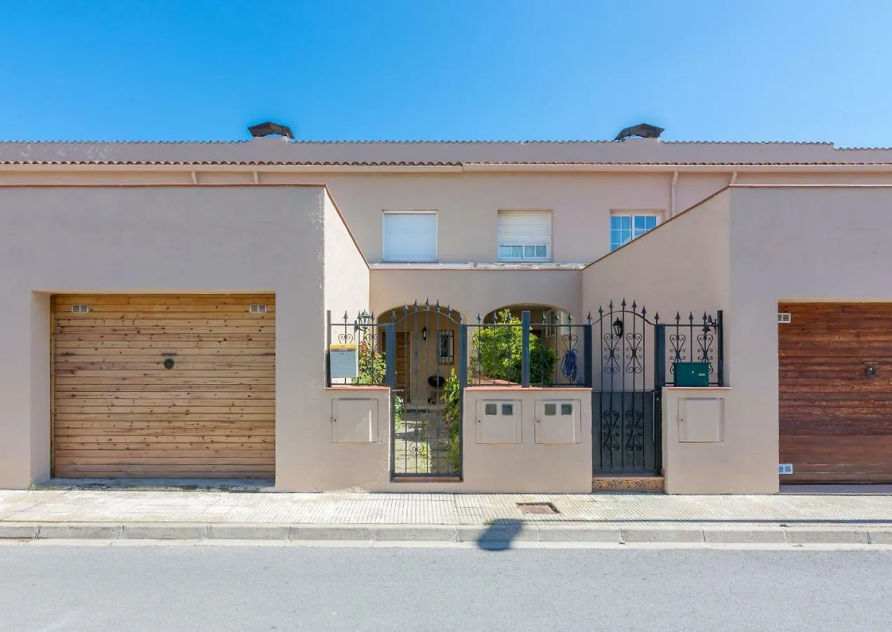 Сasa de vacaciones Homeholidaysrentals Moonlight Santa Susanna